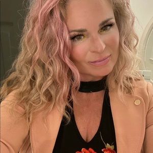 Meet your Posher, Glynna